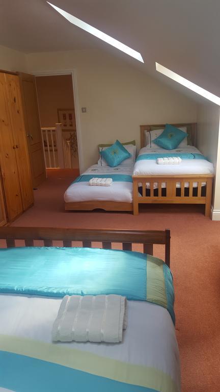 Penthouse Apartment Sleeps 11 Edinburgh Luaran gambar